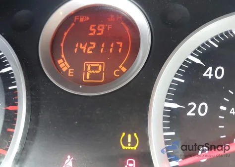 2011 Nissan Sentra 2.0S from USA, damaged, VIN 3N1AB6AP8BL638437